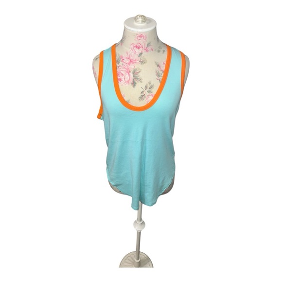 Free People Racerback workout 🏋️ yoga 🧘 tank size small bright turquoise - Picture 2 of 7